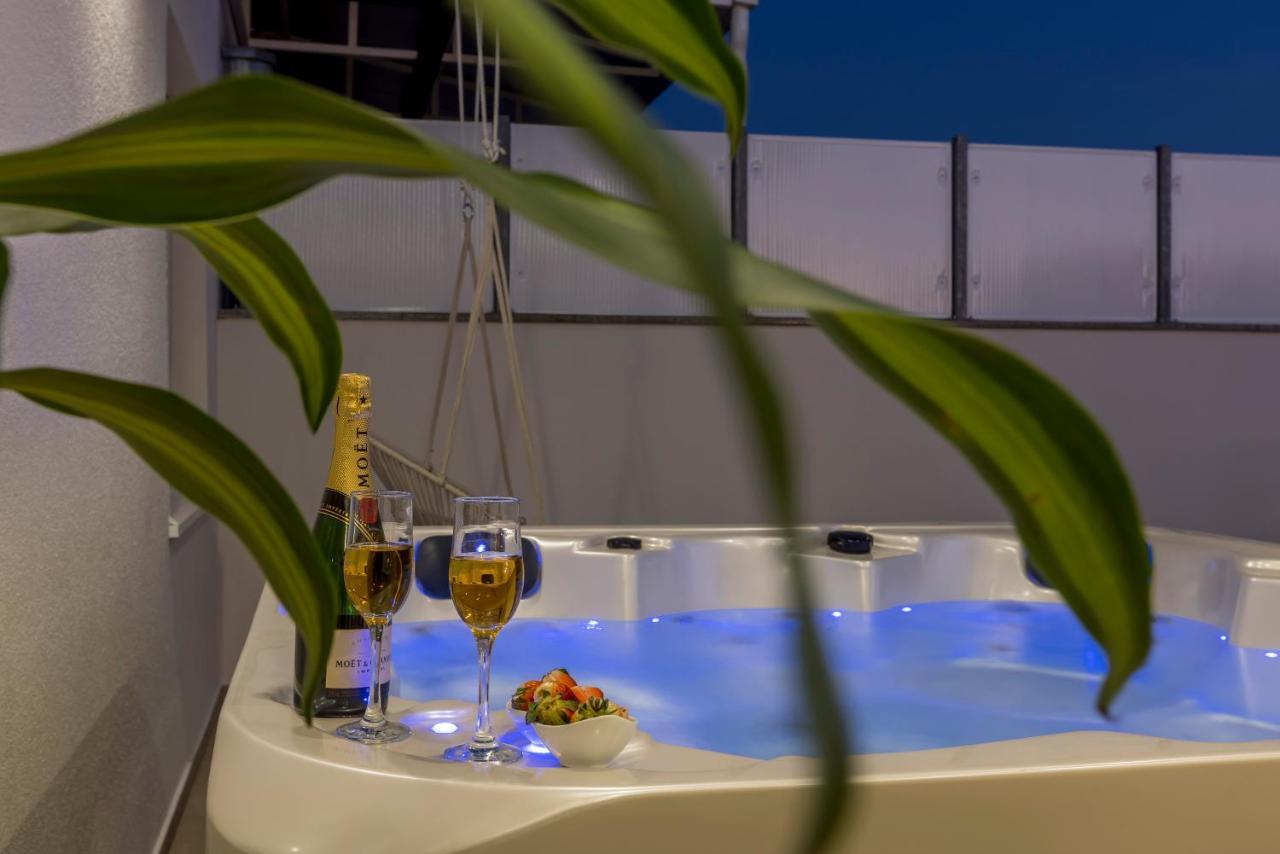 Luxury Rooftop Apartment Zalato สปลิท ภายนอก รูปภาพ